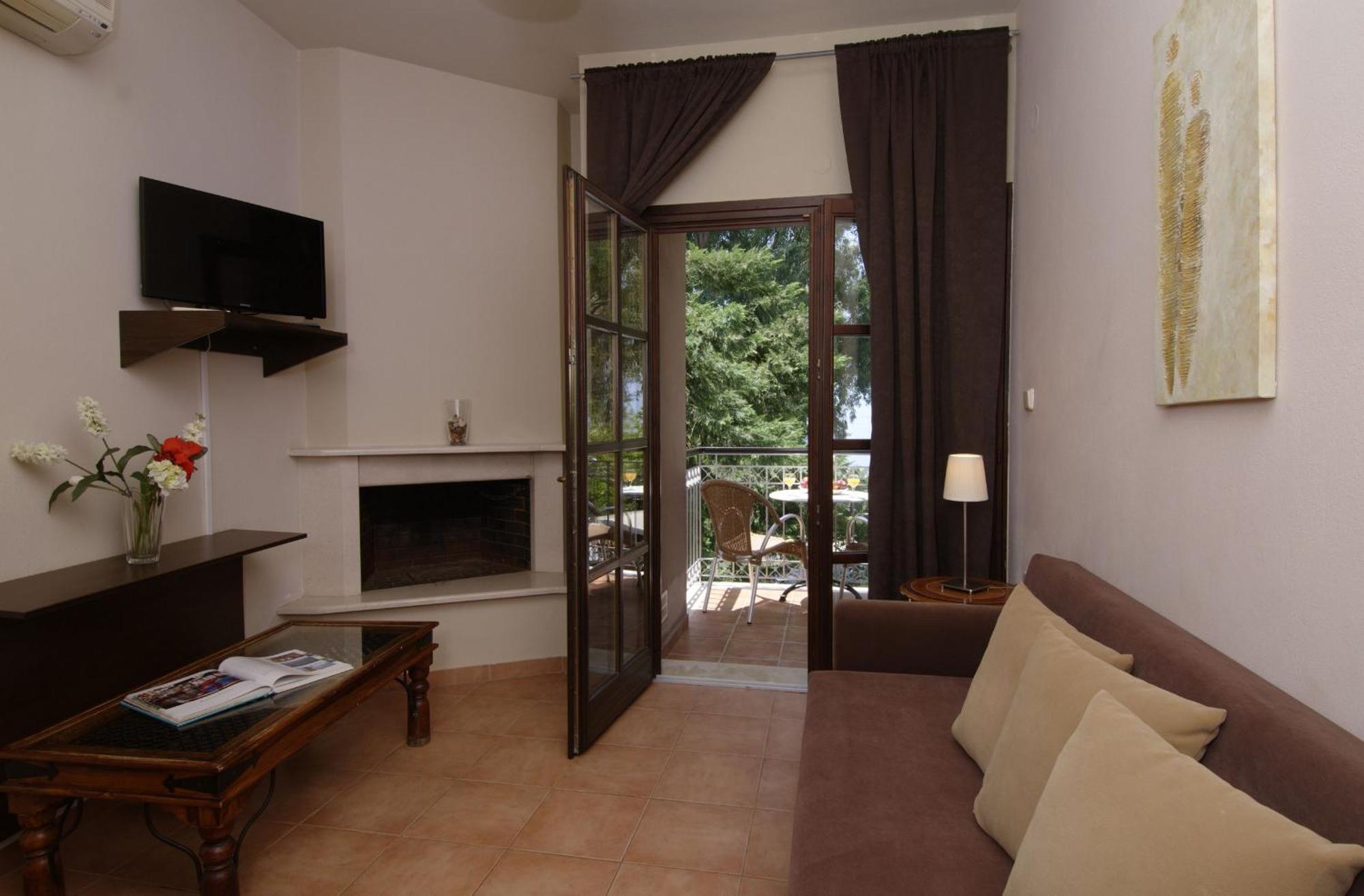 Enalion Hotel Kala Nera Exterior photo